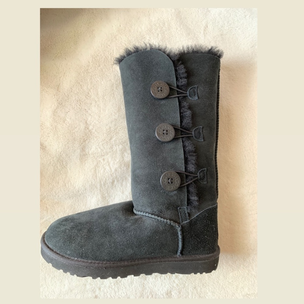 UGG Black Button Triplet II Boot